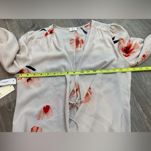 NEW Aritzia Wilfred Tia Front Tie Floral Print Blouse Medium NWT - Picture 7 of 12